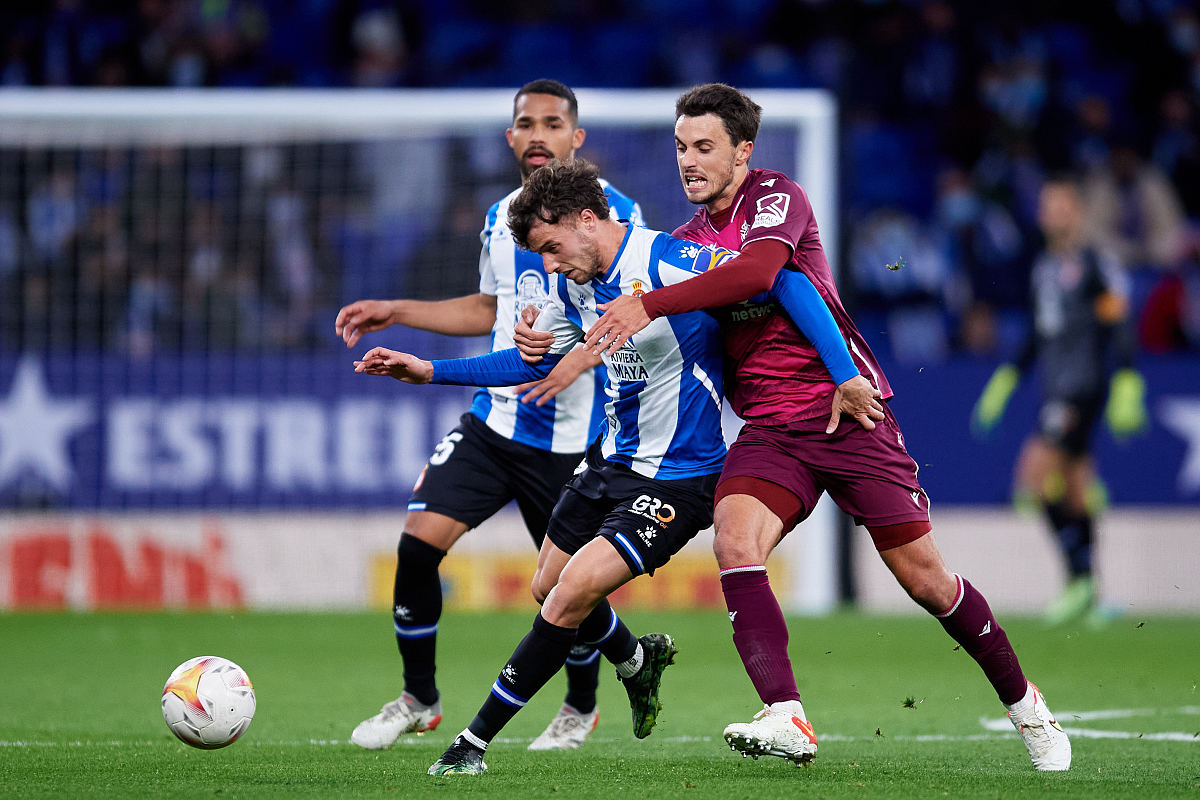 包含切尔西绝杀压哨备战意甲皇家马德里关键时刻官宣签约，网友：今晚门兴格拉德巴赫备战欧联的词条